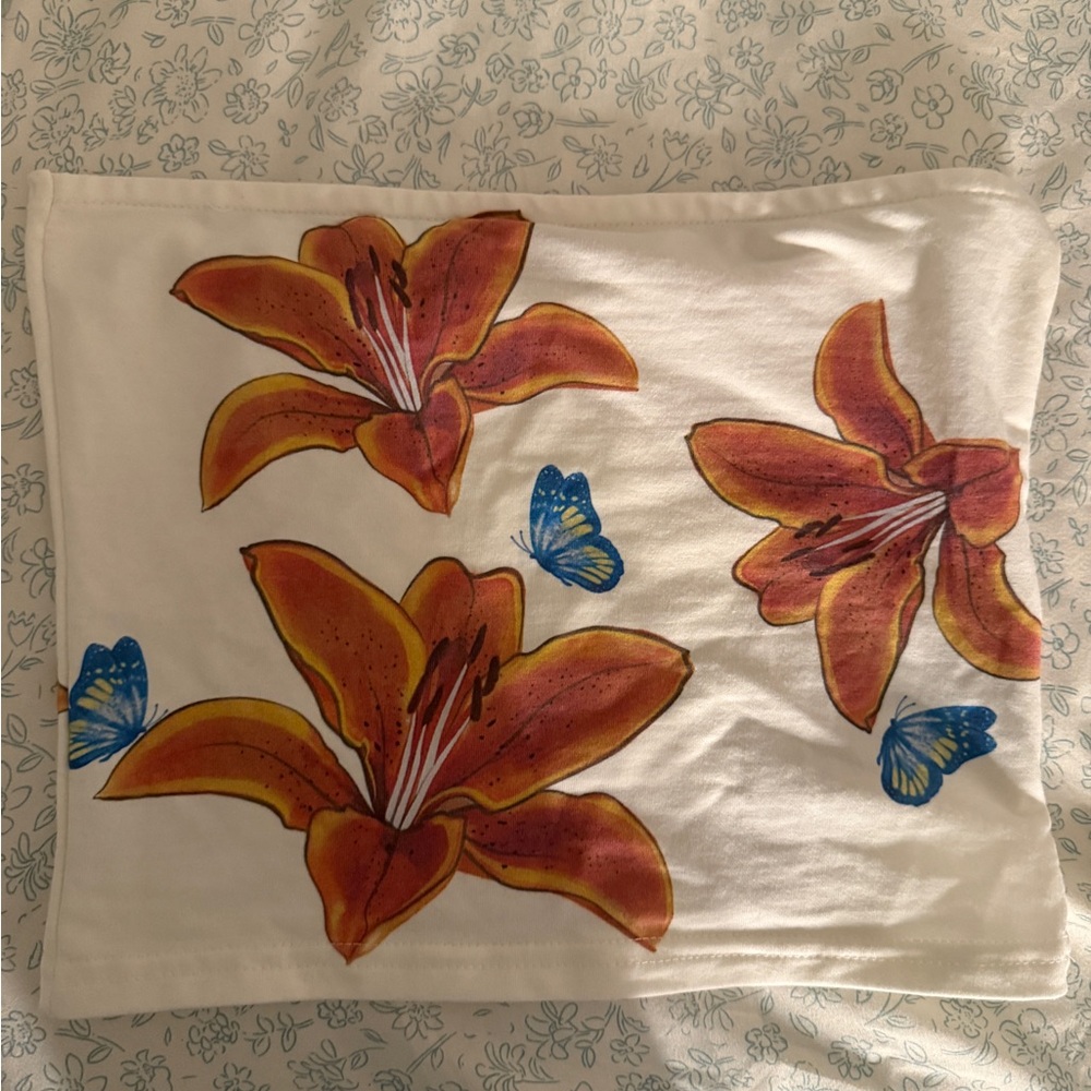 Edikted Tigerlilly Tube Top